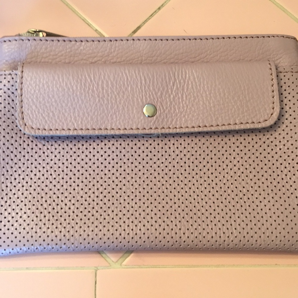 Italian pink leather clutch (like new)